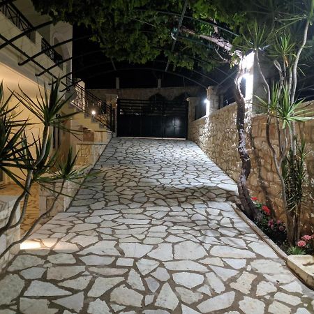 Villa Vera Sivota  Luaran gambar
