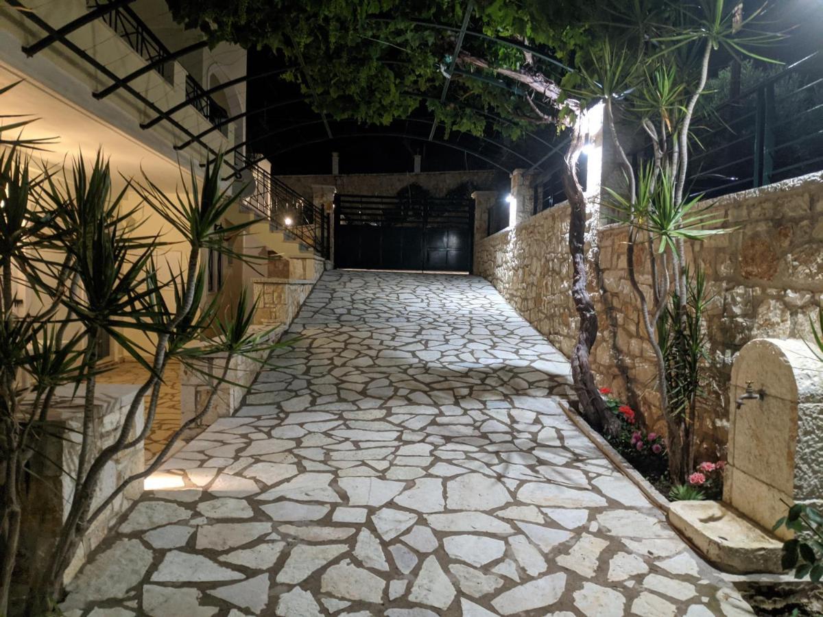 Villa Vera Sivota  Luaran gambar